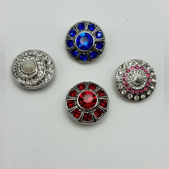 Ginger Snaps, Silver Tone Multi-Color Snap Charm BraceletW/5 Charms Size 71/2” - Picture 4 of 16